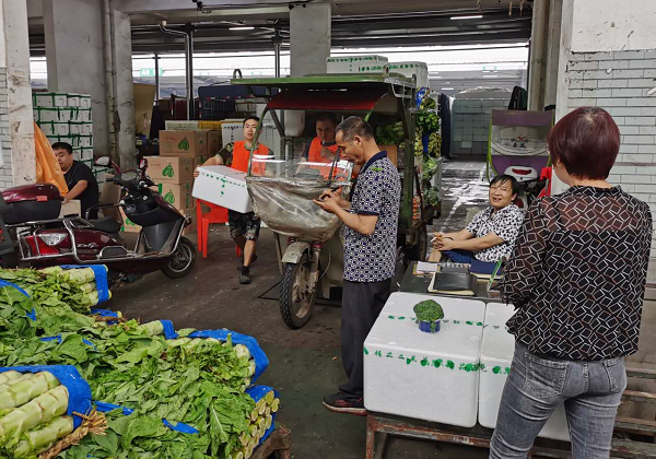 惠農(nóng)網(wǎng)升級(jí)代賣服務(wù)模式，“線上交易+線下流通”成為新趨勢(shì)