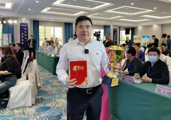 惠農網(wǎng)培訓學員周海龍：外貿商人回鄉(xiāng)養(yǎng)蝦 借力電商在家門口做天下生意